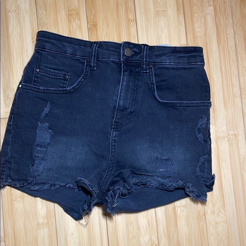 Zara Black Distressed Jean Shorts with High Waist - Picture 4 of 4